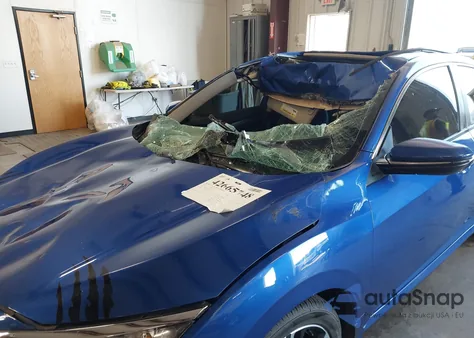 2018 Honda Civic Touring из США, поврежденный, VIN JHMFC1F98JX006939